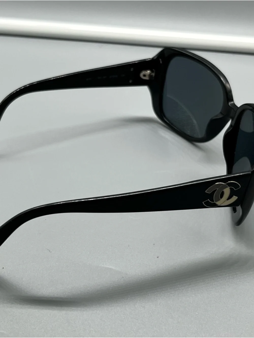 CHANEL 5101 Sunglasses Ladies In 50187 Black - Picture 6 of 11
